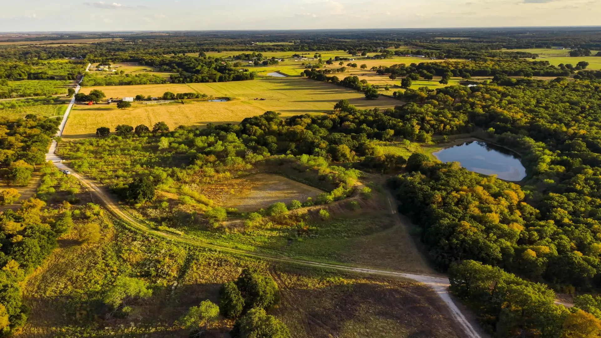 405 ± Acres in Hillsboro, Texas, photo 11